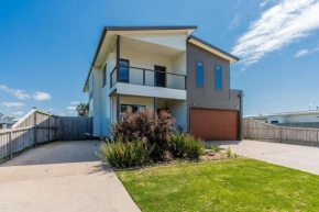 Surfside Lakeviews Free Wifi, Inverloch